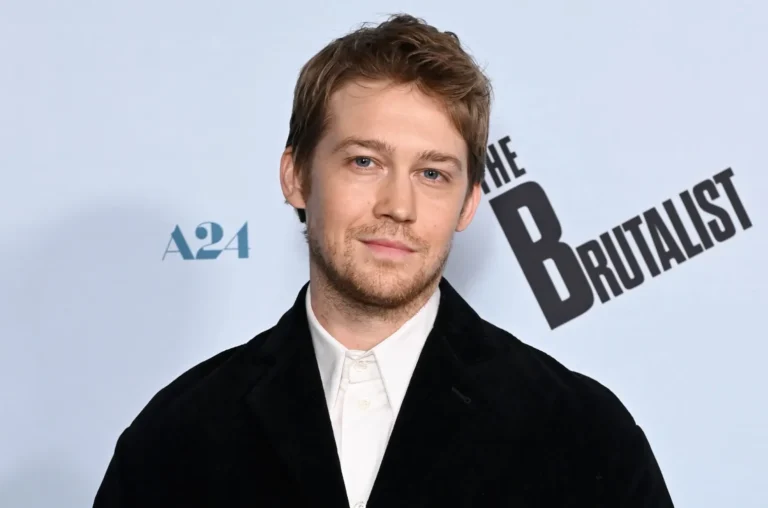 joe alwyn